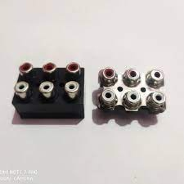 6 RCA SOCKET