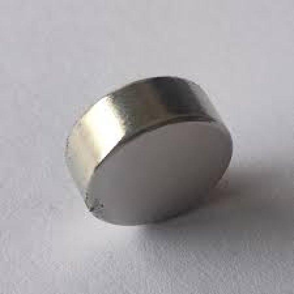 MAGNET 15x6 SILVER