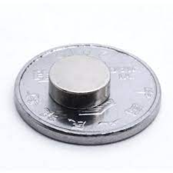 MAGNET 8X3 SILVER