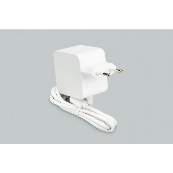 ADAPTOR PI5 TYPE C 27w
